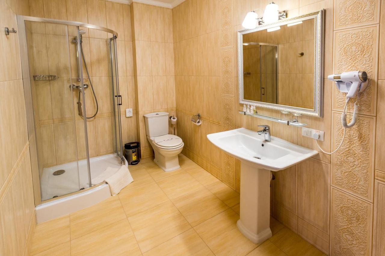 Fenix Town Vinnytsia Exterior foto